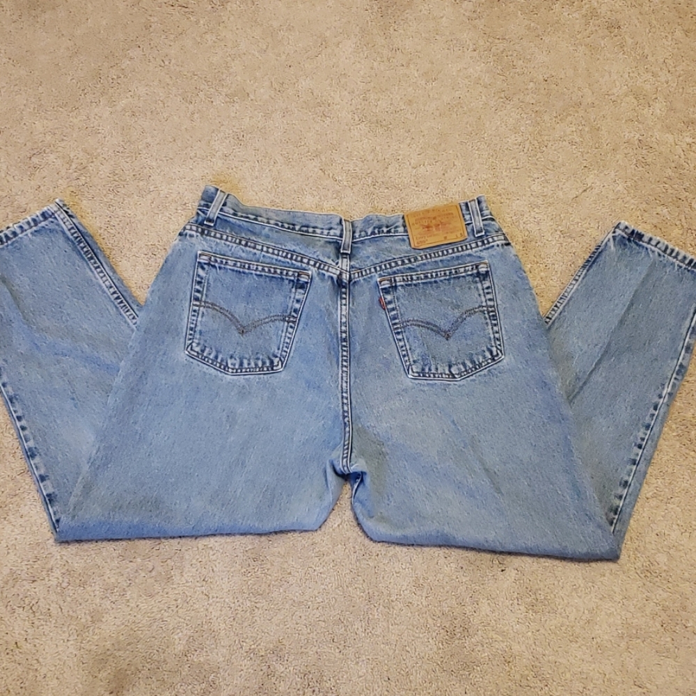 Womens Vintage Levis 550